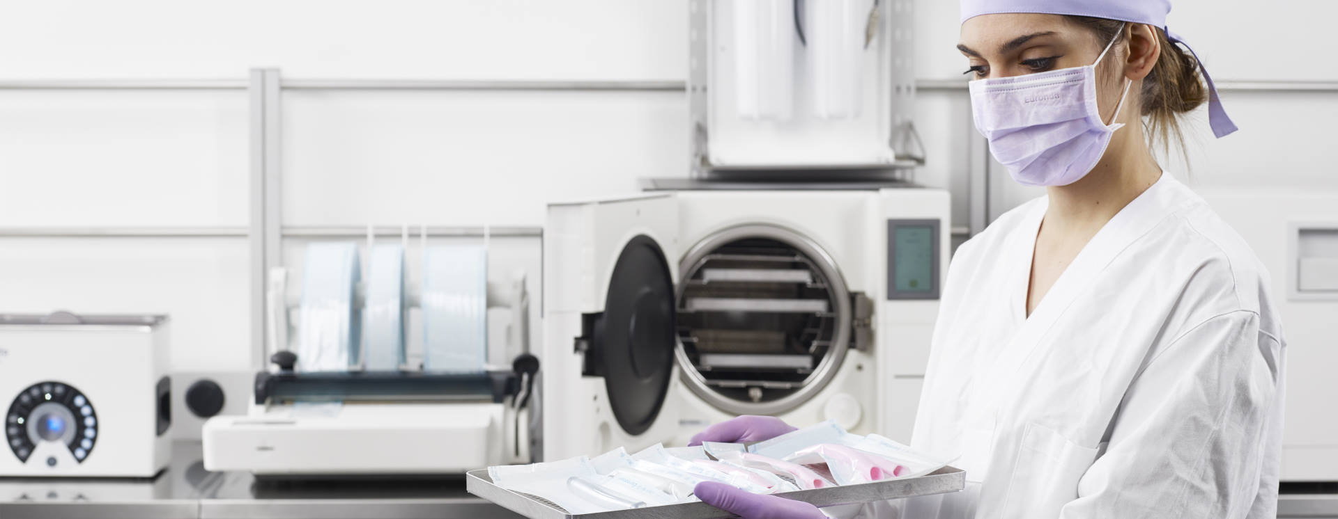 Banner Instrumentenaufbereitung – Sterilisationsprodukte für Dentalinstrumente